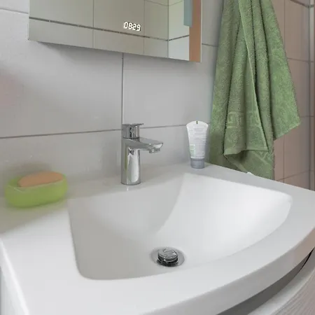 Family Paklenica Apartman Seline